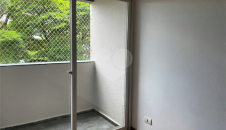 Apartamento à venda ou para alugar com 3 quartos, sendo 1 suíte, em Alto da Boa Vista, São Paulo, SP