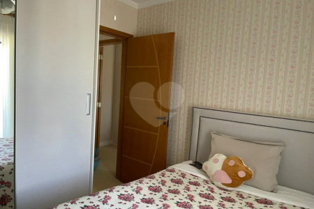 Casa à venda com 3 quartos, sendo 1 suíte, em Parque Vitória, São Paulo, SP