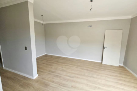 Casa à venda com 3 quartos, sendo 4 suítes, no condomínio Reserva dos Vinhedos, Louveira - SP