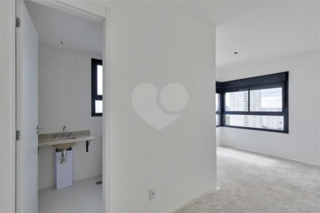 Apartamento à venda com 2 suítes em Santo Amaro, São Paulo, SP