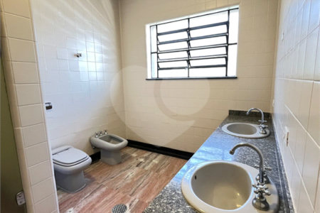 Sobrado à venda com 4 quartos, sendo 1 suíte, em Santana, São Paulo, SP