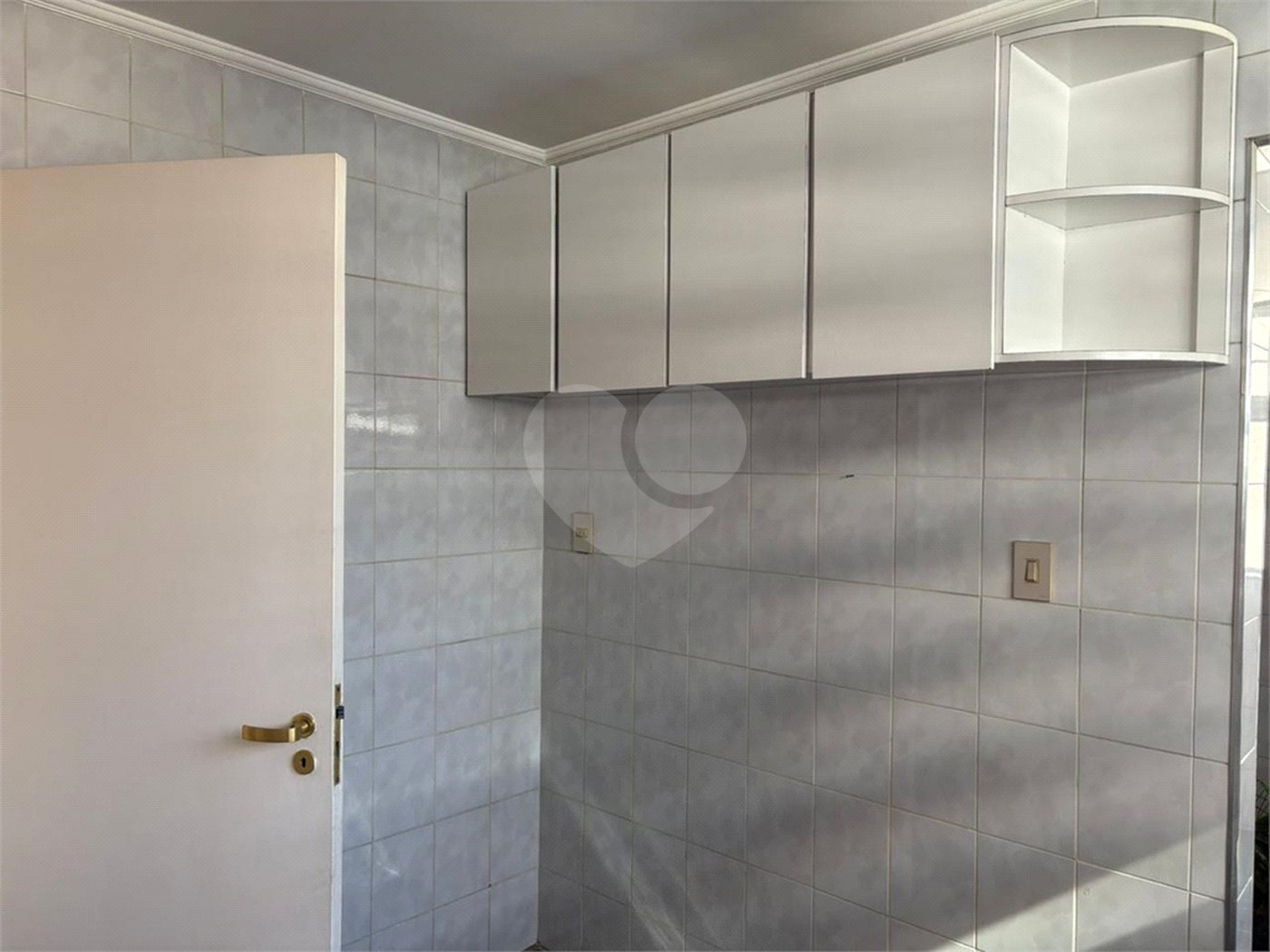 Apartamento à venda ou para alugar com 3 quartos, sendo 1 suíte,  em Pinheiros, São Paulo, SP