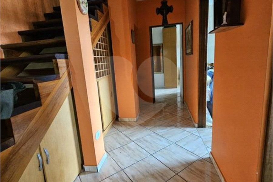 Casa à venda com 3 quartos, sendo 1 suíte, no condomínio Clube de Campo Fazenda Tabarã, Mairiporã - SP