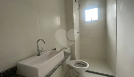 Casa à venda com 2 quartos no condomínio Severa, São Paulo - SP