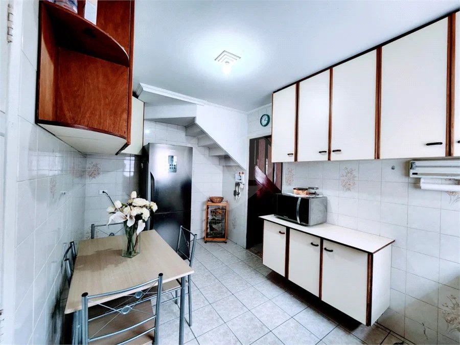 Sobrado à venda com 3 quartos, sendo 1 suíte, em Horto, São Paulo, SP