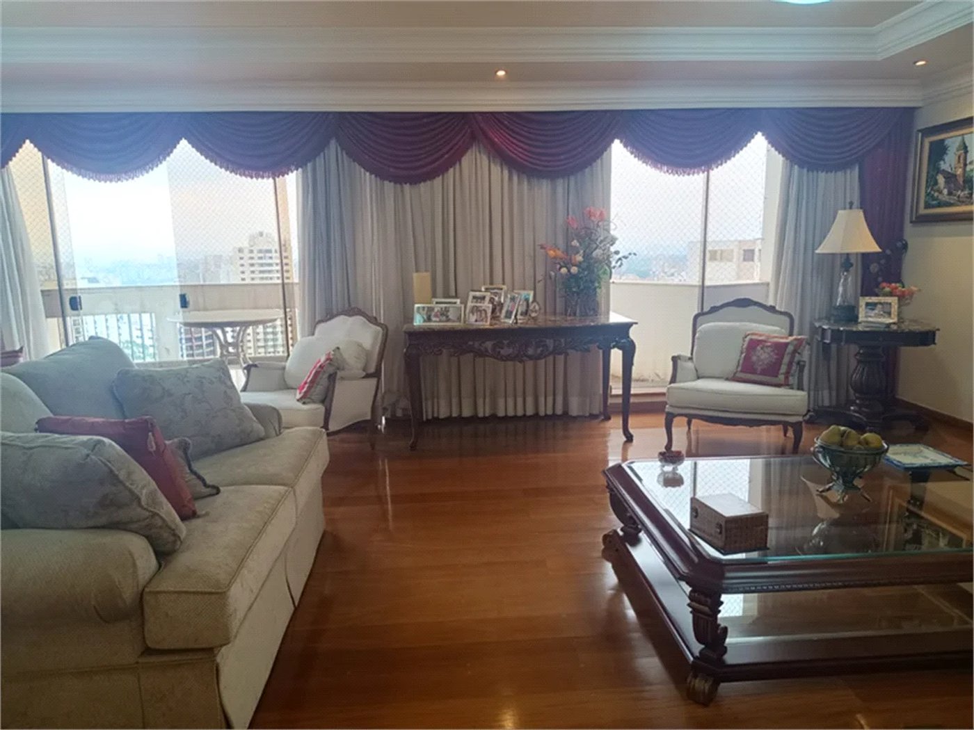 Apartamento à venda com 4 suítes em Vila Suzana, São Paulo, SP