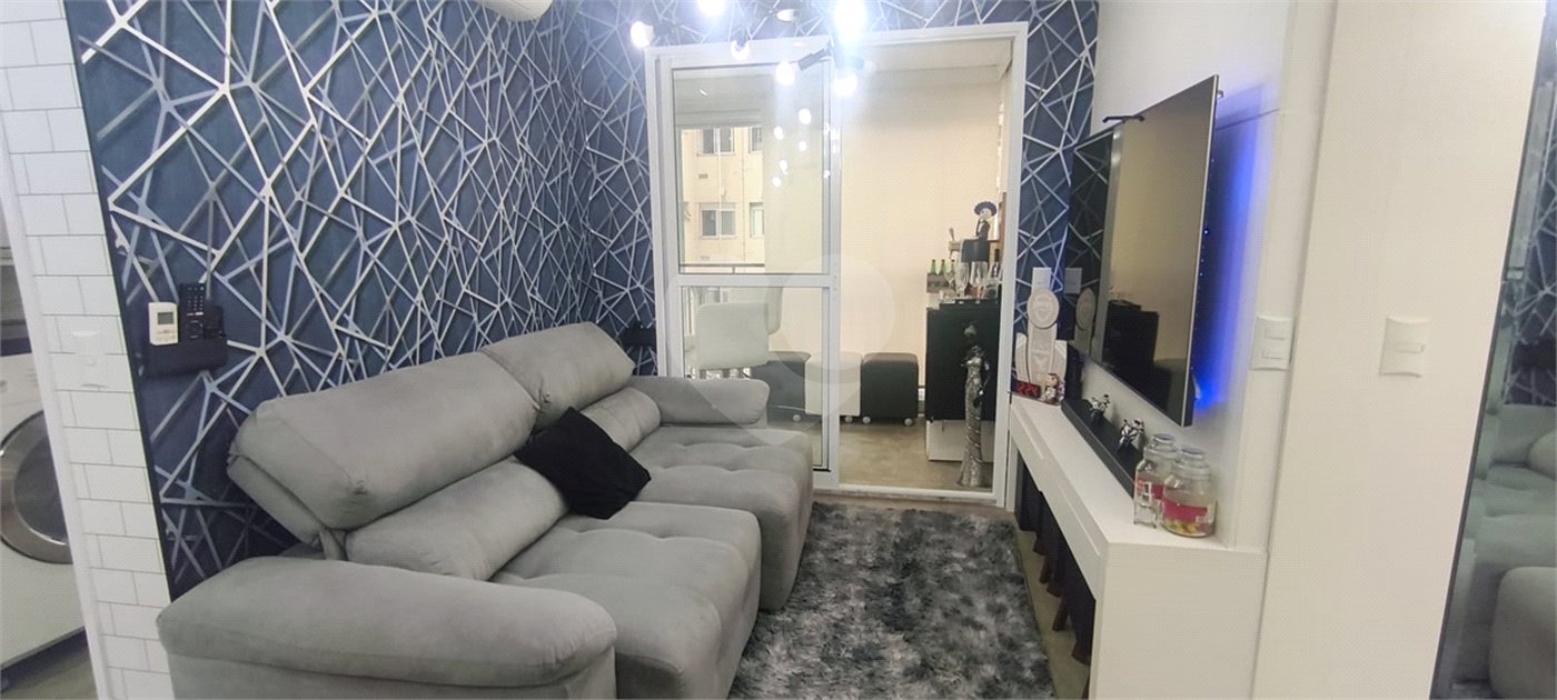 Apartamento à venda com 2 quartos, sendo 1 suíte, em Jardim Flor da Montanha, Guarulhos, SP