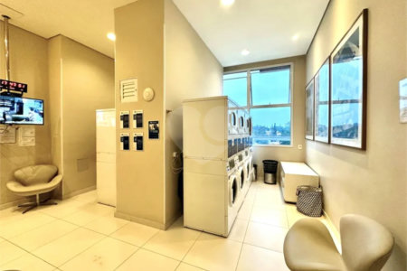 Apartamento porteira fechada com vista para a Ponte Estaiada no Campo Belo