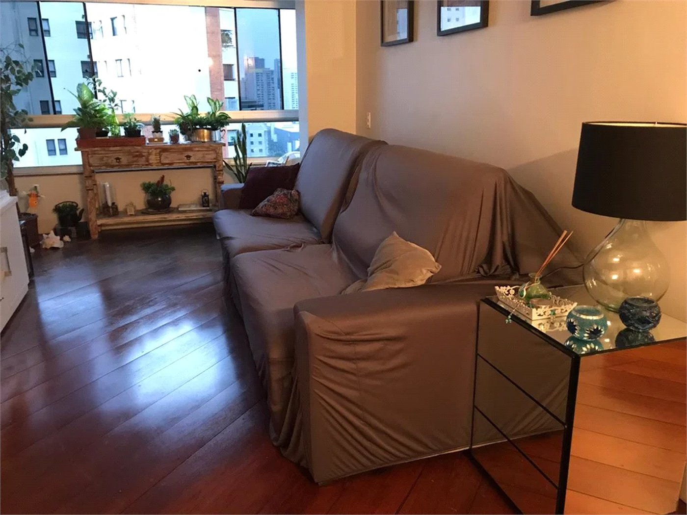 Apartamento à venda com 3 quartos, sendo 1 suíte, em Vila Andrade, São Paulo, SP