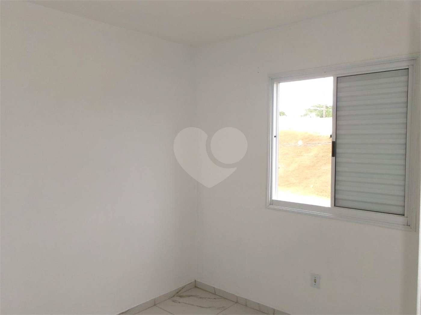 Apartamento à venda com 2 quartos em Jardim Arco-íris, Cotia, SP