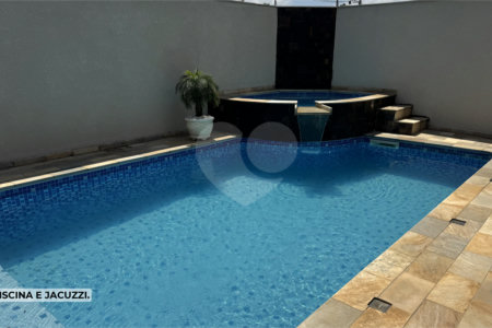 Casa à venda com 3 quartos, sendo 1 suíte, em Vila Rica, Atibaia, SP