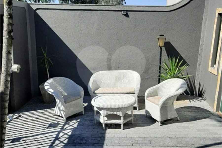 Sobrado à venda com 4 quartos, sendo 2 suítes, em Tremembé, São Paulo, SP