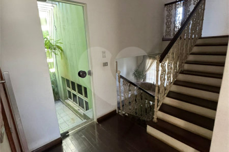 Casa à venda com 4 quartos, sendo 1 suíte,  em Vila Romão, Salto, SP