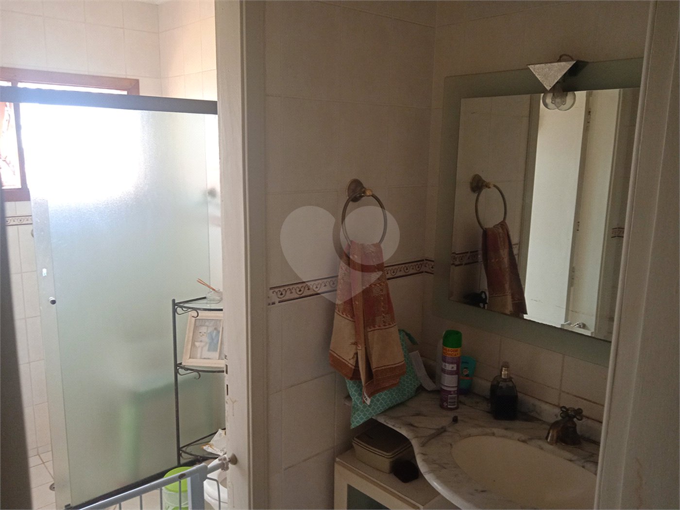 Casa à venda com 8 quartos, sendo 3 suítes, em Jardim Terceiro Centenário, Atibaia, SP