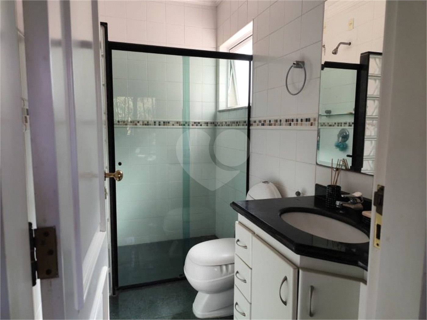 Casa à venda com 4 suítes em Marambaia, Vinhedo, SP