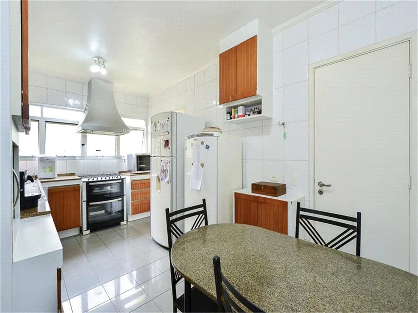 Apartamento à venda com 2 suítes em Vila Andrade, São Paulo, SP
