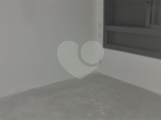 Apartamento à venda com 3 suítes em Moema, São Paulo, SP