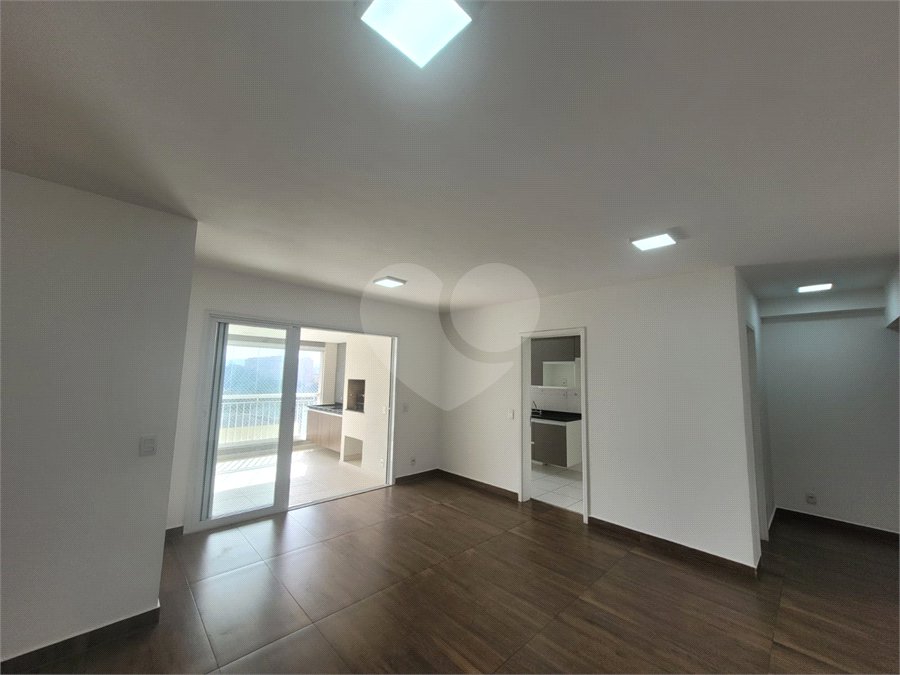 Apartamento à venda com 3 quartos, sendo 1 suíte, em Barra Funda, São Paulo, SP
