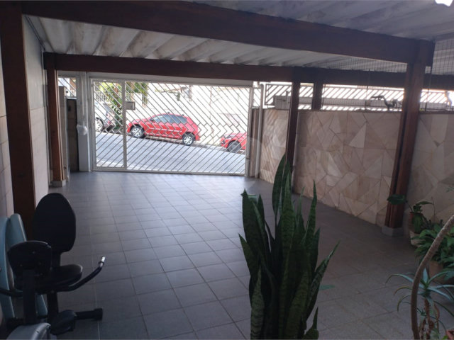 Sobrado à venda com 4 quartos, sendo 1 suíte,  em Parada Inglesa, São Paulo, SP