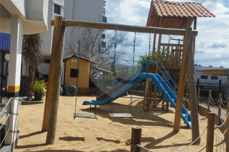 Apartamento à venda com 2 quartos, sendo 1 suíte,  em Estância Itaguaí, Caldas Novas, GO
