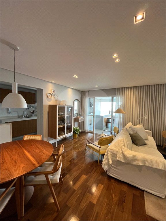 Apartamento à venda com 3 quartos, sendo 2 suítes, em Mooca, São Paulo, SP