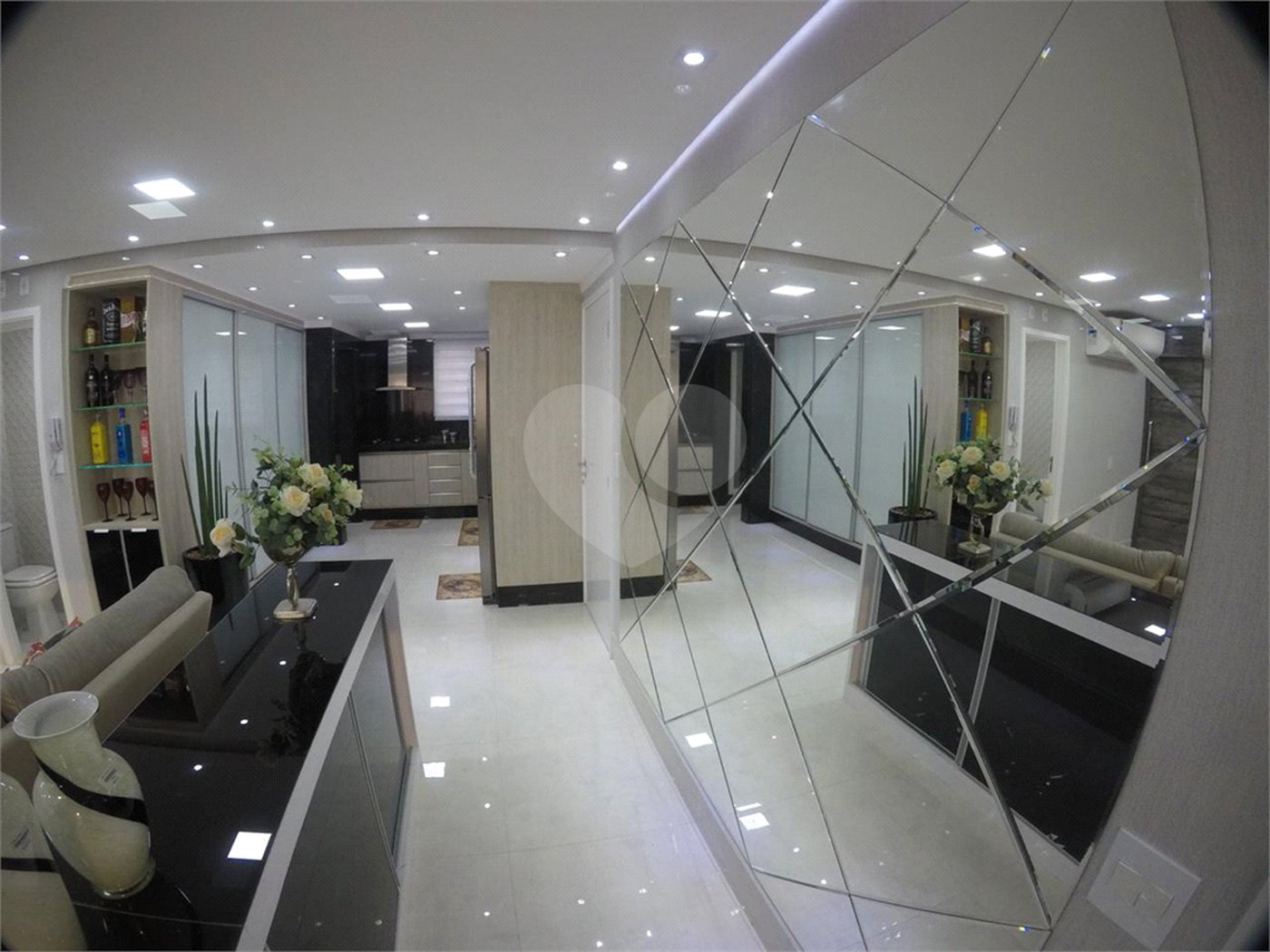 Apartamento à venda com 3 suítes no Centro, Santo André, SP