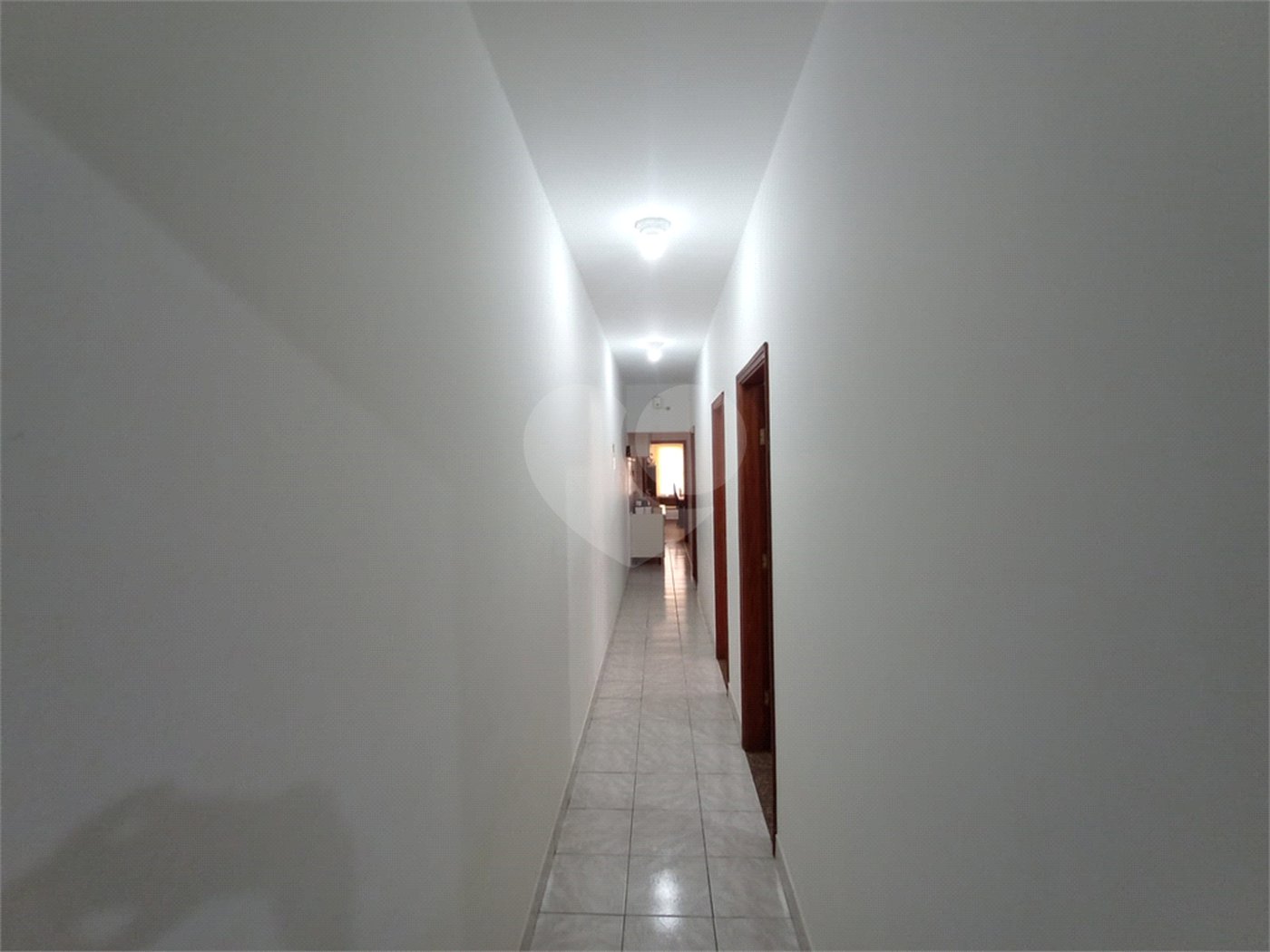 Casa à venda com 3 quartos, sendo 1 suíte, em Jardim Vieira de Moraes, Itapetininga, SP