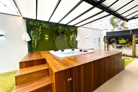 Casa à venda ou para alugar com 3 suítes no condomínio Residencial Central Parque, Salto - SP