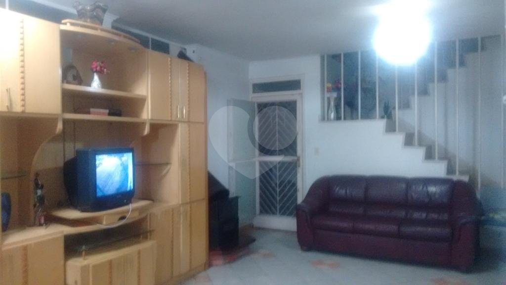 Sobrado à venda com 4 quartos, sendo 1 suíte, em Campo Belo, São Paulo, SP