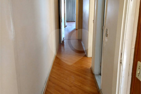 Casa à venda com 3 quartos, sendo 1 suíte, em Vila Madalena, São Paulo, SP