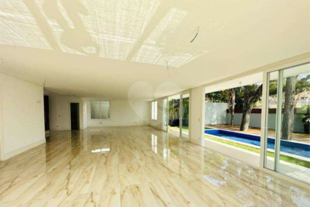 Casa à venda com 4 suítes no condomínio Porto Fino, São Paulo - SP