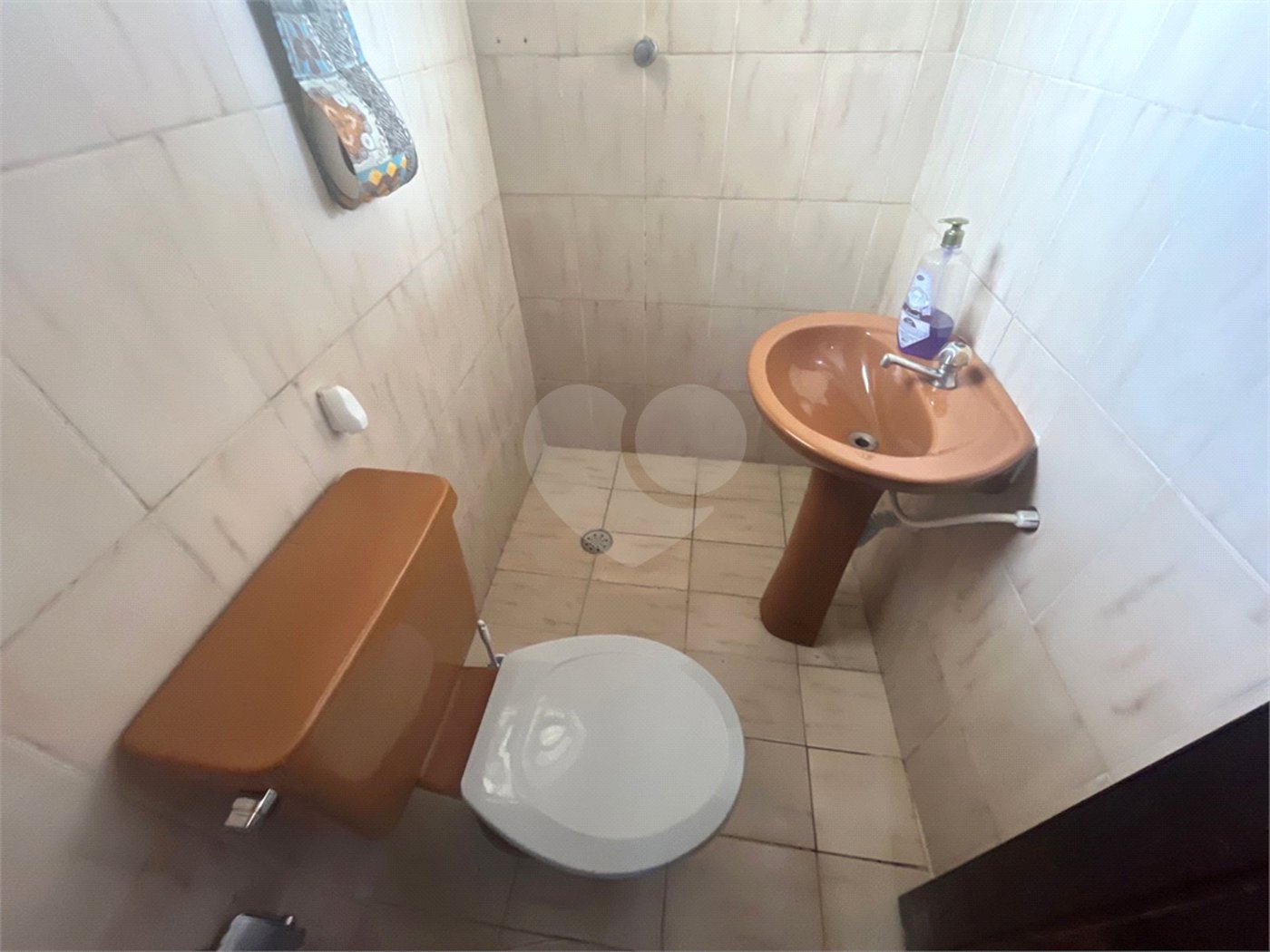 Sobrado à venda com 7 quartos, sendo 1 suíte, em Tremembé, São Paulo, SP