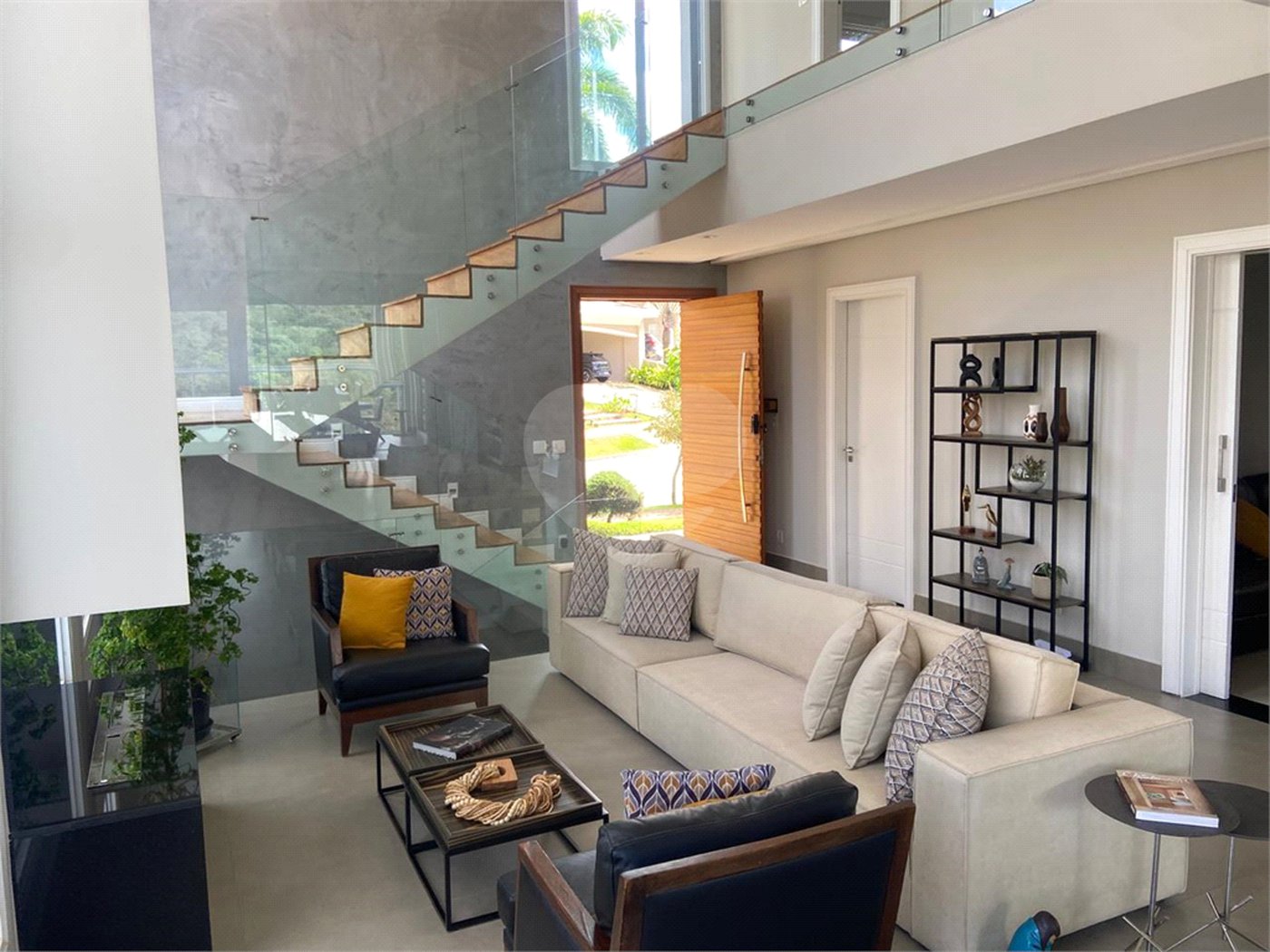 Casa à venda ou para alugar com 4 suítes no condomínio Residencial Gênesis 1, Santana de Parnaíba - SP