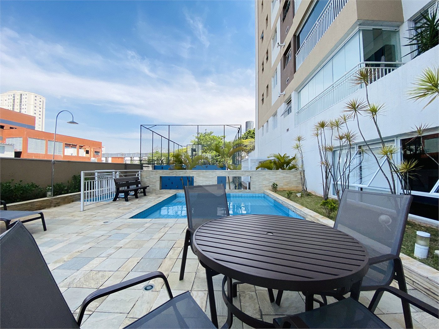 Apartamento à venda com 2 quartos, sendo 1 suíte,  no Centro, São Bernardo do Campo, SP