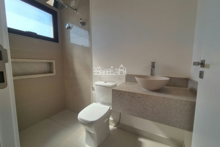 Casa térrea moderna com piscina privativa à venda no Jardim dos Pinheiros, em Atibaia