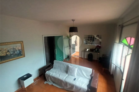 Casa à venda com 2 quartos, sendo 1 suíte, no condomínio Parque Central, Rio de Janeiro - RJ