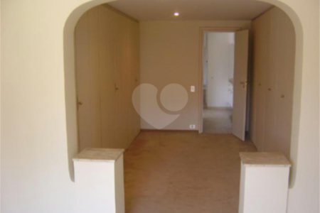 Duplex à venda com 3 suítes em Cerqueira César, São Paulo, SP
