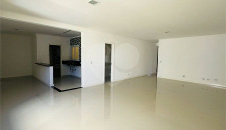 Apartamento à venda com 3 quartos, sendo 1 suíte,  em Baeta Neves, São Bernardo do Campo, SP