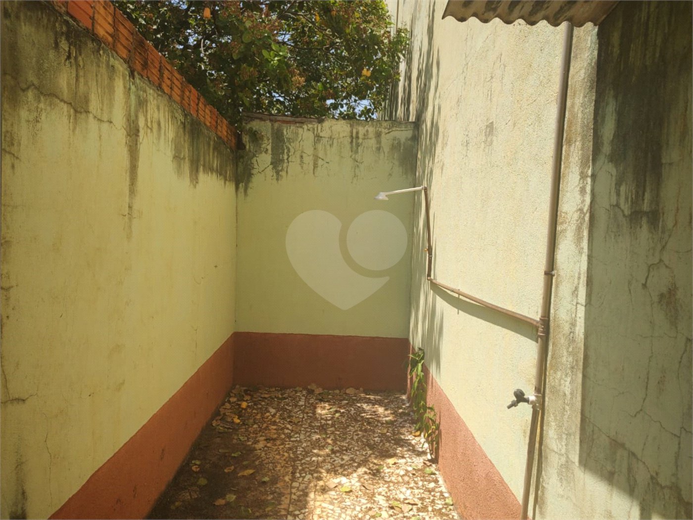 Kitnet à venda com 2 quartos em Residencial Jardim Pauliceia, Cuiabá, MT