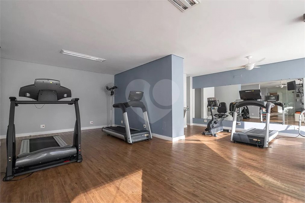 Apartamento à venda com 3 quartos, sendo 1 suíte, em Jardim das Bandeiras, São Paulo, SP