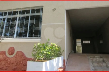 Sobrado à venda com 4 quartos, sendo 1 suíte,  em Alto da Lapa, São Paulo, SP