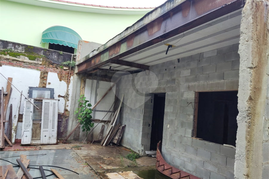 Sobrado à venda com 4 quartos, sendo 2 suítes, em Tremembé, São Paulo, SP