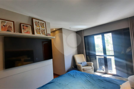 Apartamento à venda com 4 quartos, sendo 2 suítes, em Morumbi, São Paulo, SP
