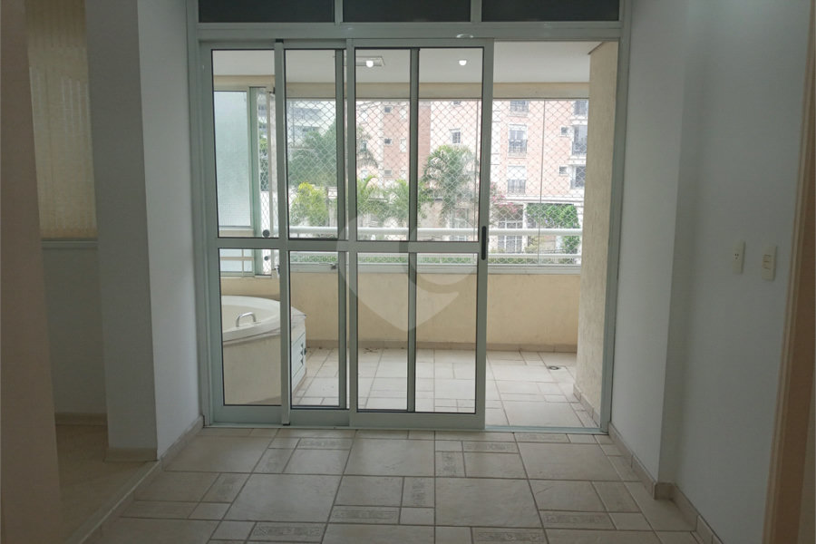 Apartamento para alugar com 2 suítes em Morumbi, São Paulo, SP