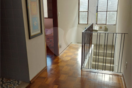 Casa à venda com 3 quartos em Anhangabaú, Jundiaí, SP