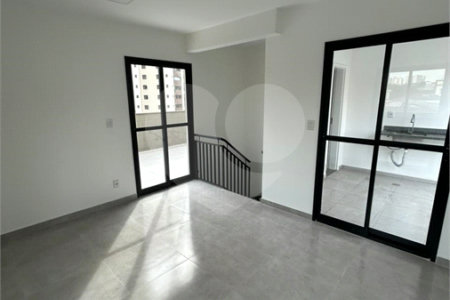 Cobertura à venda com 3 quartos, sendo 1 suíte, em Vila Euclides, São Bernardo do Campo, SP