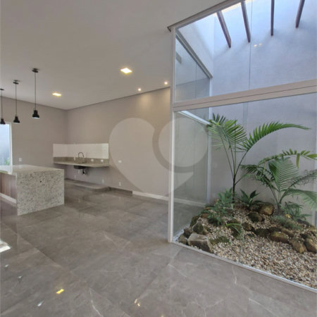 Casa à venda com 3 quartos, sendo 1 suíte, em Pinheirinho, Vinhedo, SP