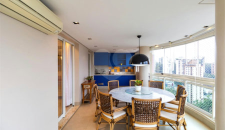 Apartamento para alugar com 4 suítes em Vila Andrade, São Paulo, SP