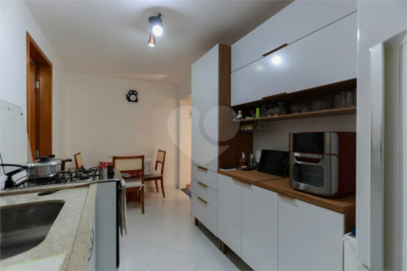 Sobrado à venda com 2 quartos em Santana, São Paulo, SP