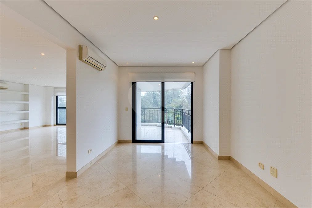 Apartamento à venda ou para alugar com 4 suítes em Alto da Boa Vista, São Paulo, SP